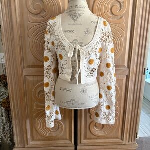 Crochet Knit Cropped Jacket Style Top with Floral Accents. Size Large